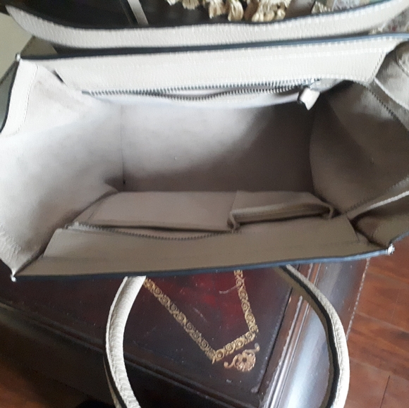 Designer Celine Paris handbag - Picture 3 of 4